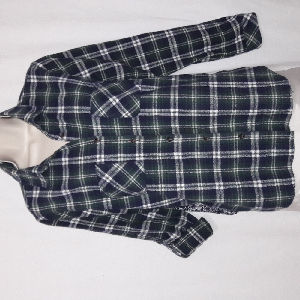 En Creme Button Down Shirt Long Sleeves Green White Plaid Blue floral  Medium